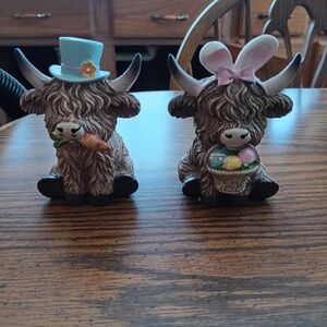 NWT 2026 HOBBY LOBBY SET OF EASTER HIGHLAND COWS.